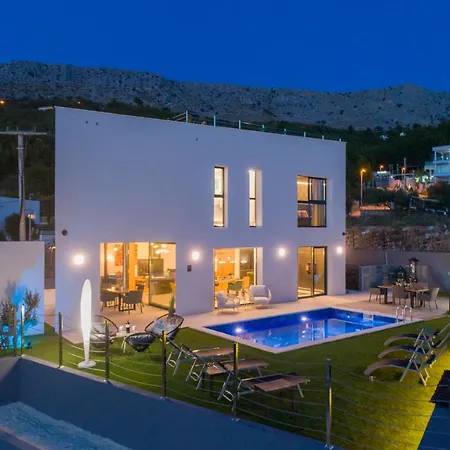 Luxury Split Vila