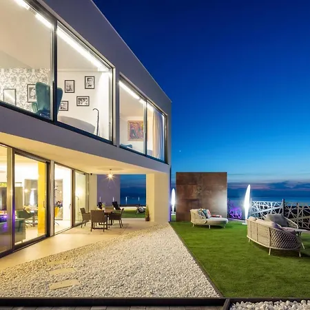Luxury Split *
