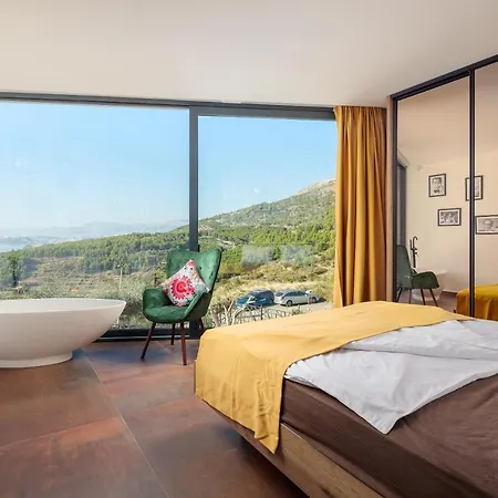 Luxury Split Vila